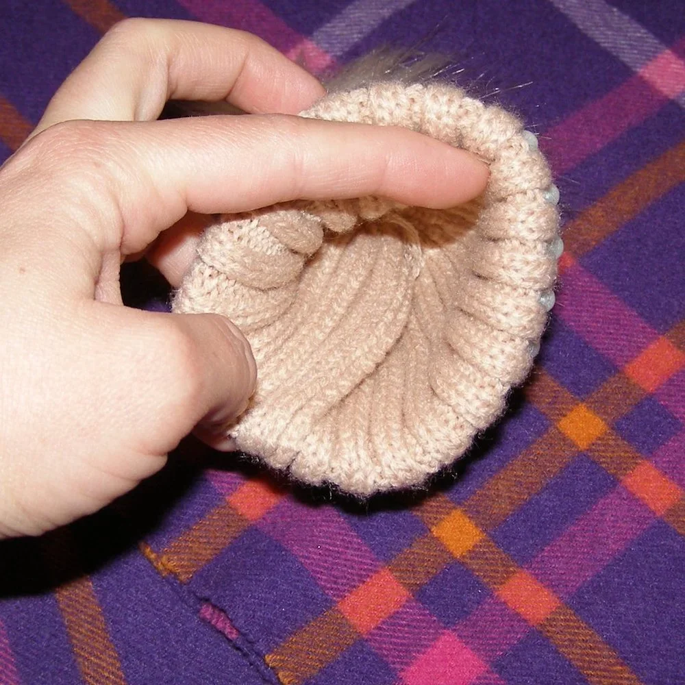 NEW Super Cute Bag charm Knit winter Hat Keychain
